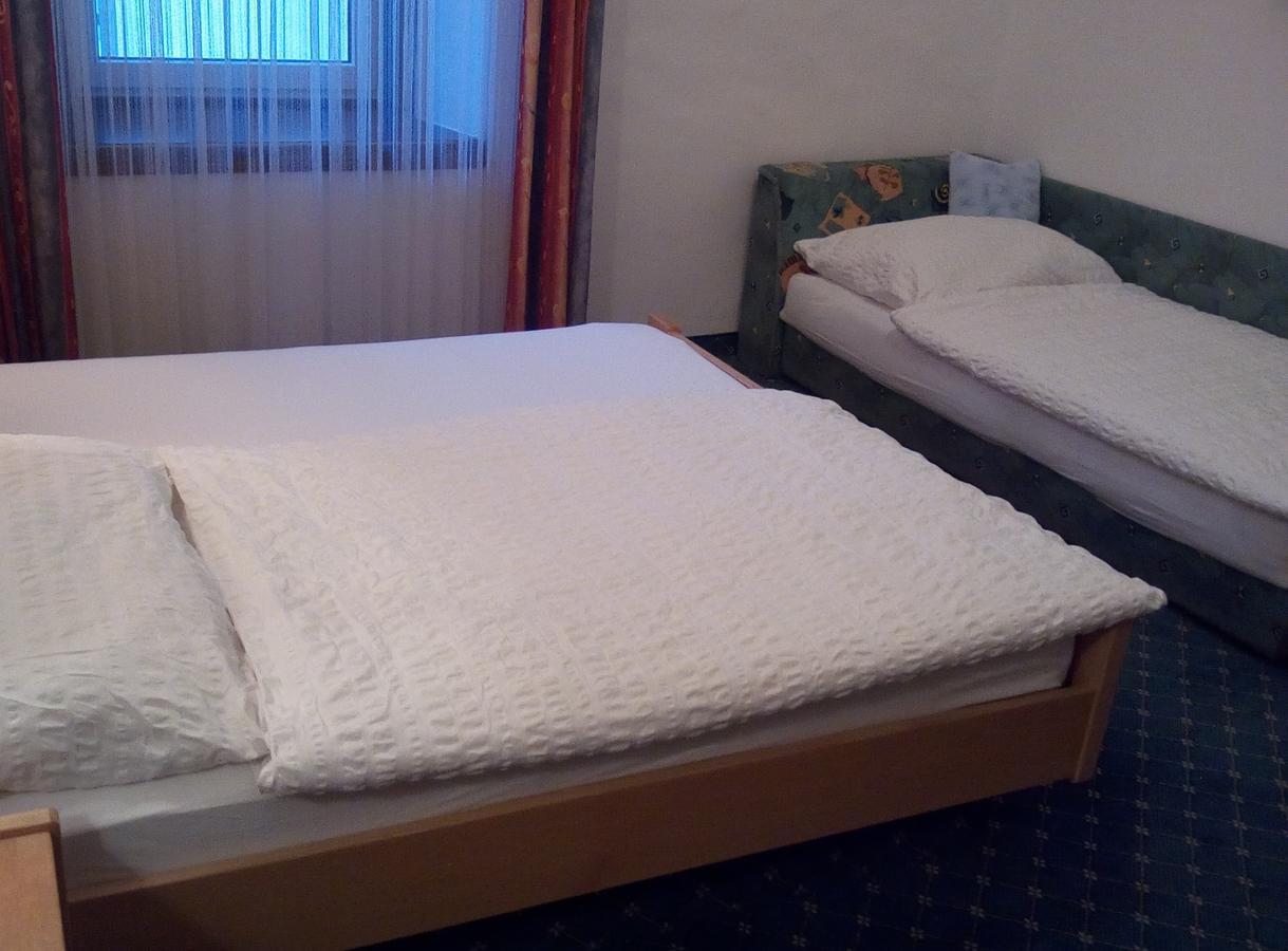 Hotel Zum Goldenen Hirschen Göstling an der Ybbs Exteriör bild